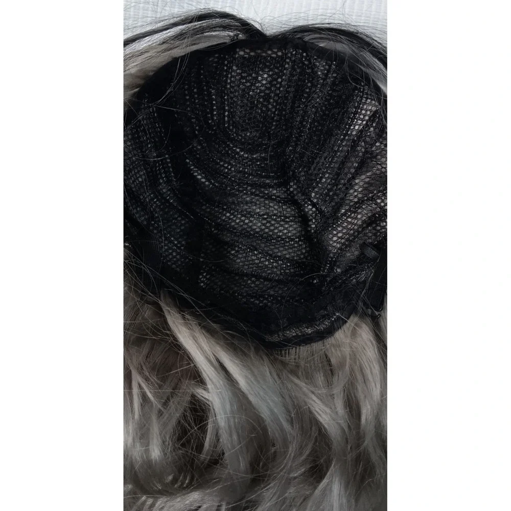 Curly Wavy Long synthetic Black Gray Silver Highlights middle Part‎ hair wig 27